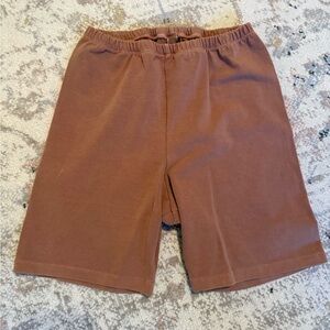 SKIMS bike shorts NWT size small color tigers eye